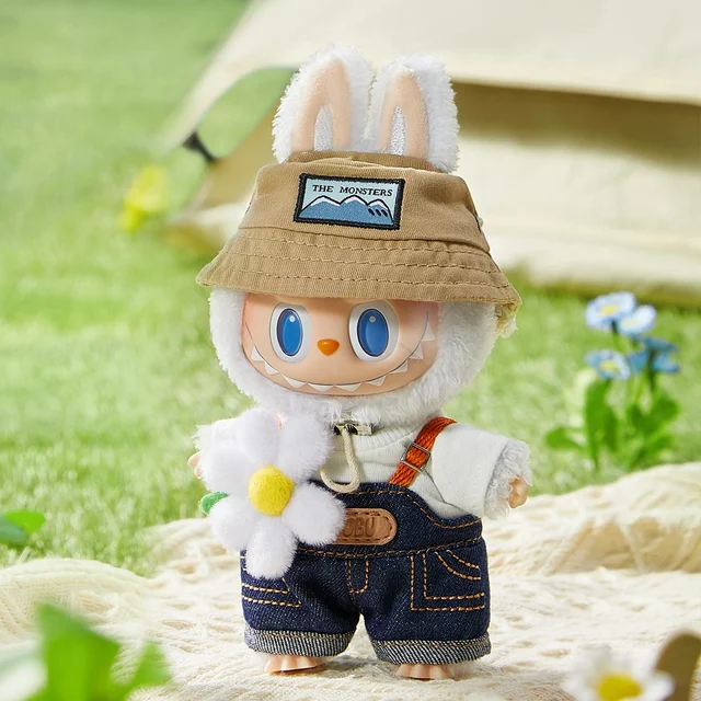 Figuras POP MART Labubu em cenário pastel